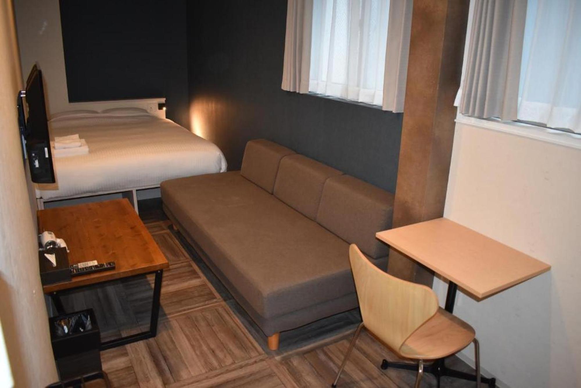 Shinsaibashi House Hotell Ōsaka Rom bilde